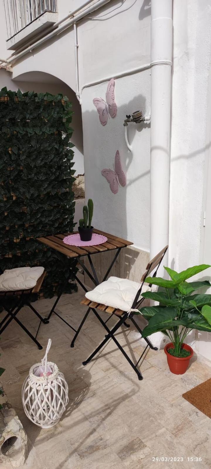 Bed and Breakfast Milo'S Ll Бари Экстерьер фото